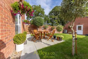 garden- click for photo gallery